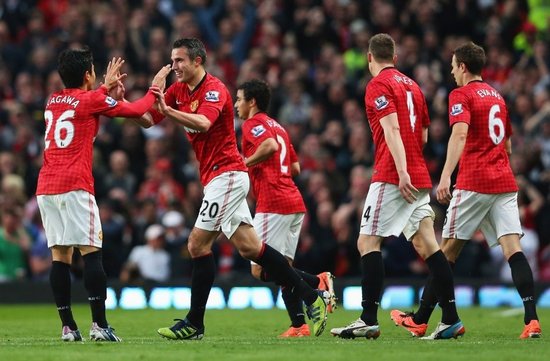 板球上以大 板球上以大